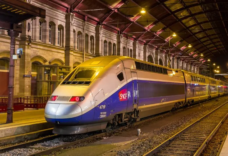 taxi vers les gares depuis joinville le pont
